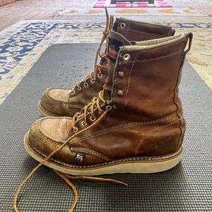 Thorogood 8” American Heritage Moc Toe